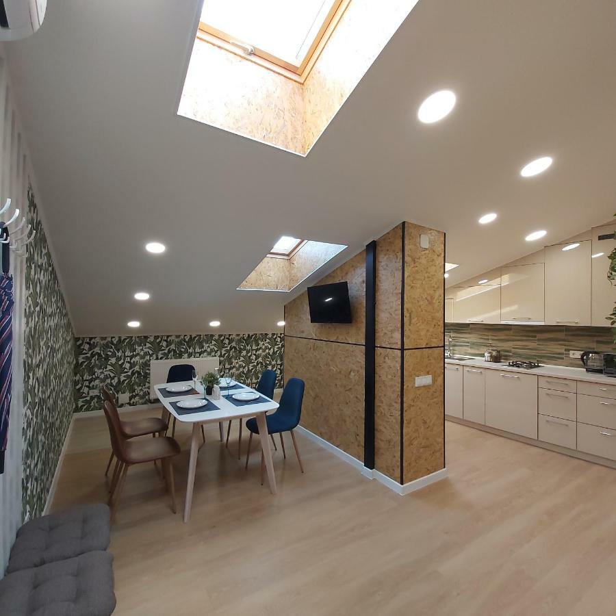 Two-Bedroom Apartment Near Forum Leopoli Esterno foto